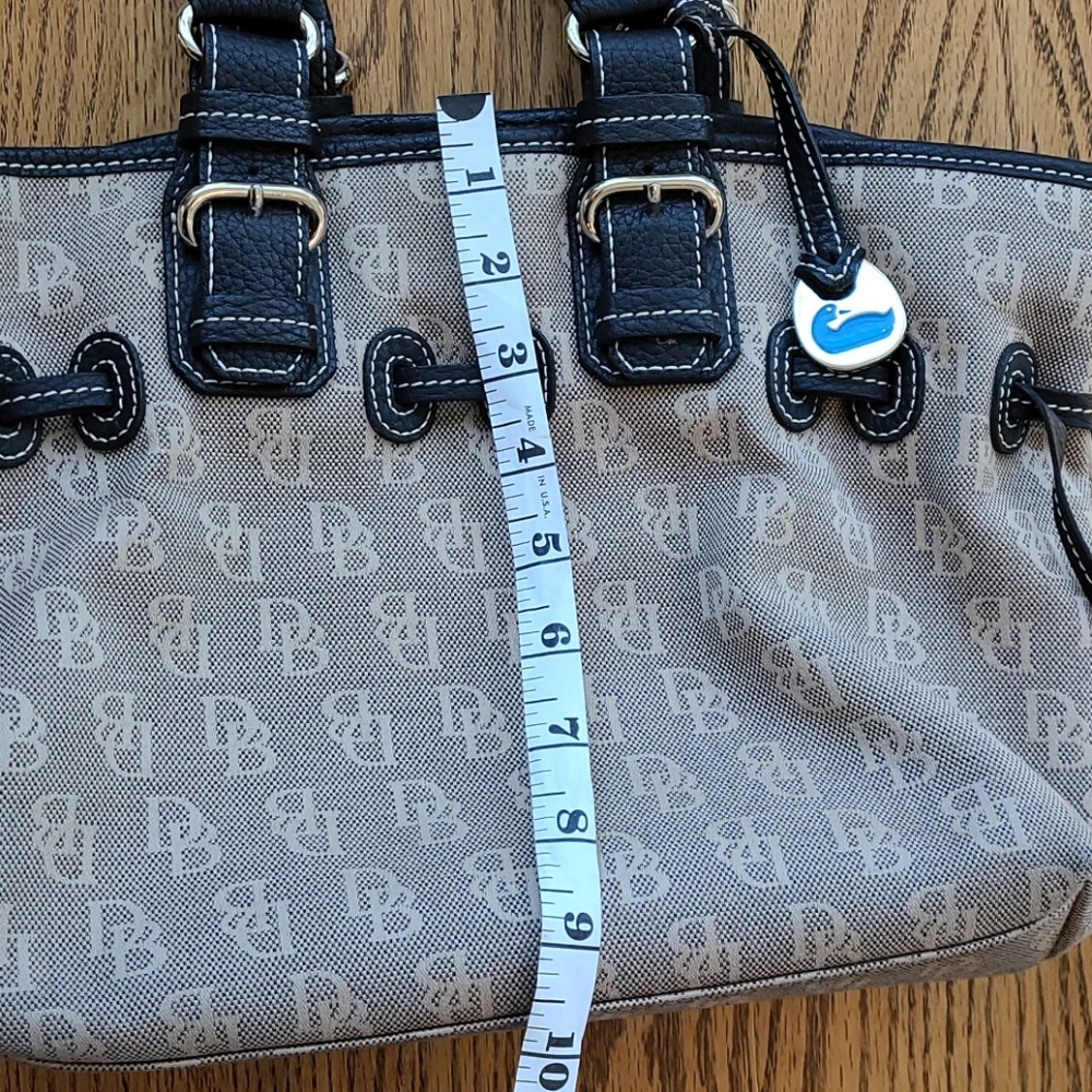 Dooney & Bourke bag - Picture 8 of 10